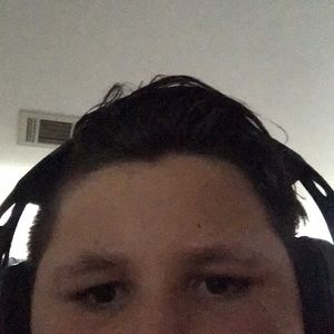 Meet your Posher, Dominic